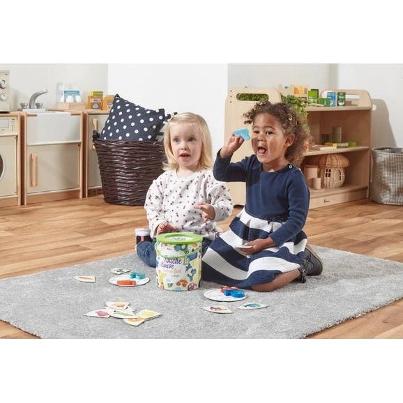 Vilac Touch And Find Game + Bingo 4 Vilac Touch And Find Game + Bingo - Image 4