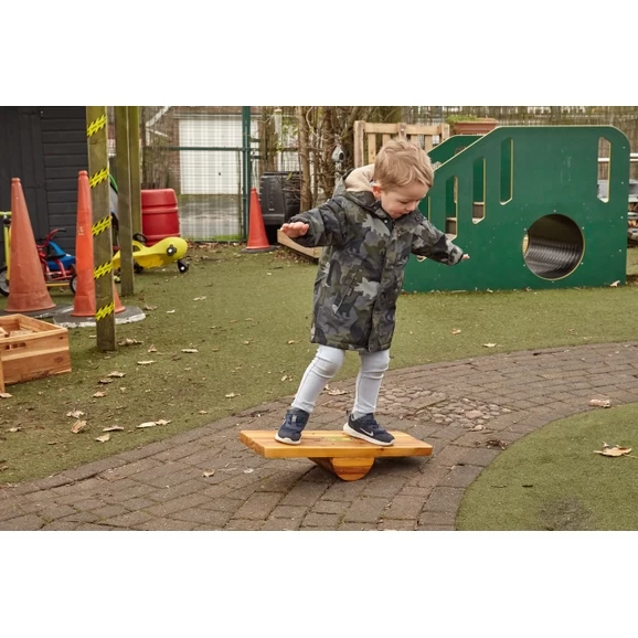 Balance Board With Spirit Level Small 2 Balance Board With Spirit Level Small - Image 2