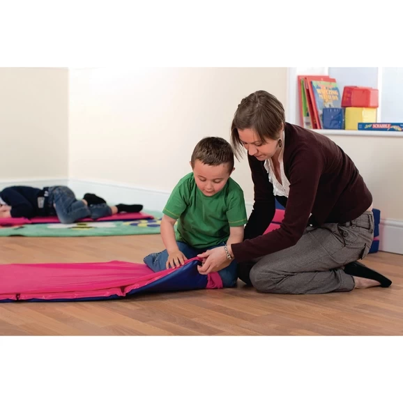 Snoozeland™ Fitted Sheet 2 Snoozeland™ Fitted Sheet - Image 2